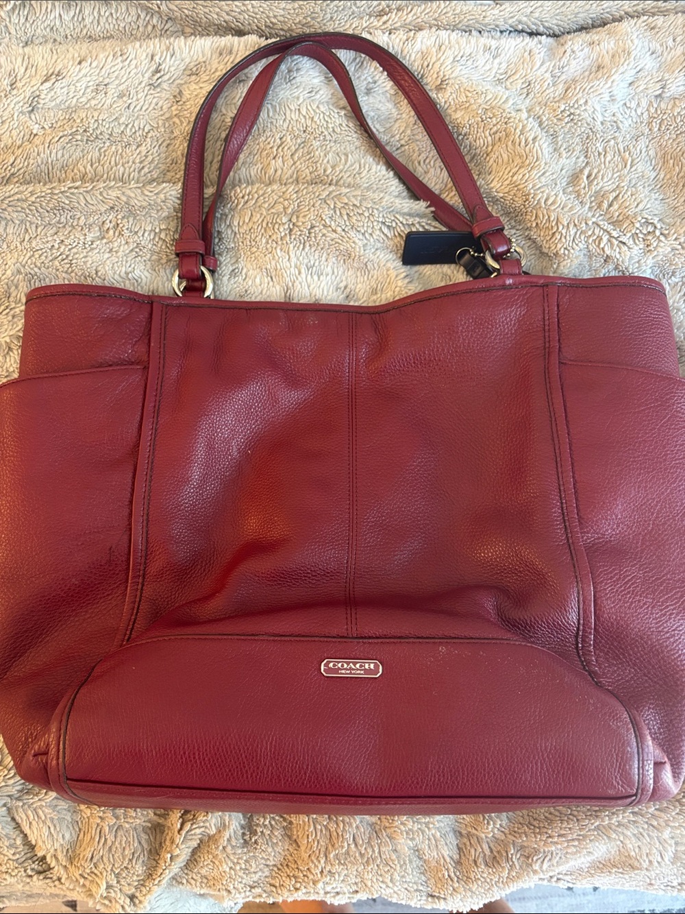 Red coach tote - Picture 9 of 9